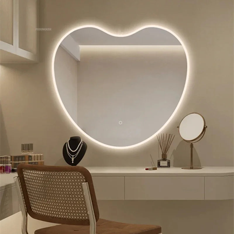 Love Smart Mirror