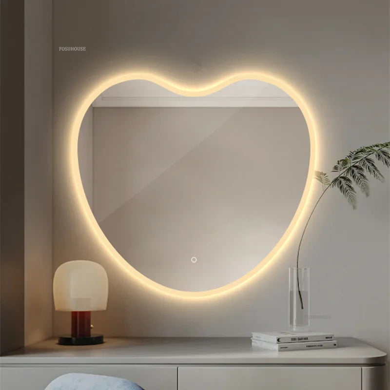 Love Smart Mirror