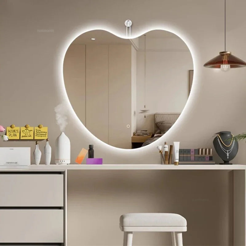 Love Smart Mirror
